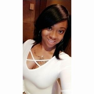 Meet your Posher, Brianna